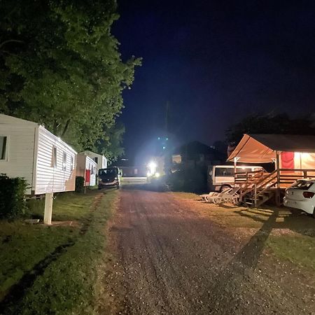 Camping Les Portes Du Perche Mamers Luaran gambar